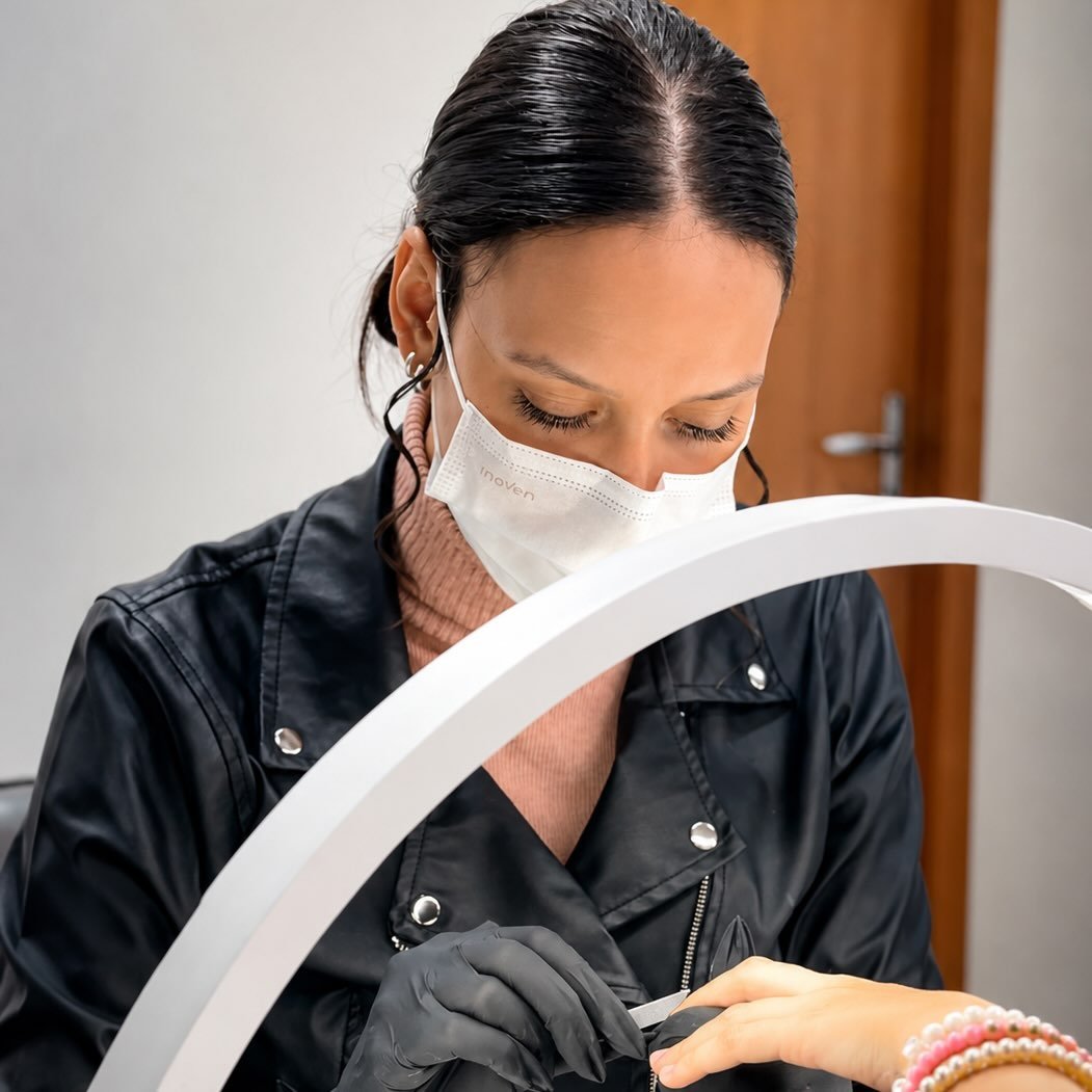 Thuane Silva | Nail Designer