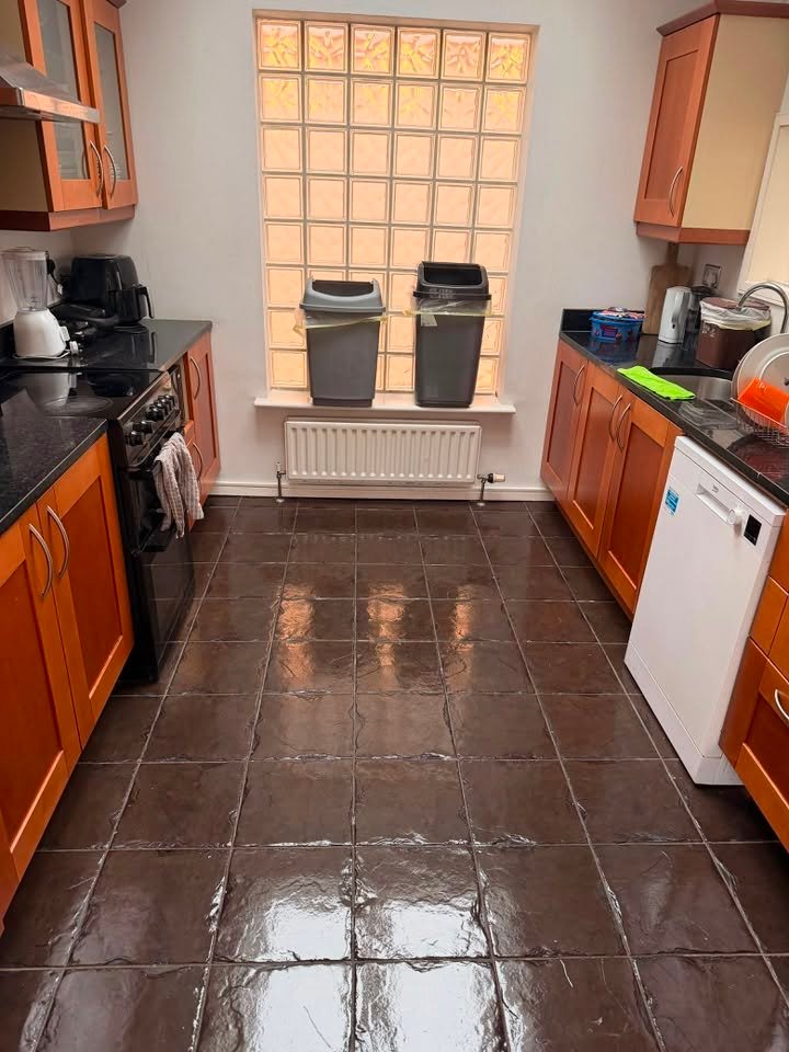 QUARTO PARA CASAL DISPONÍVEL – D6, DUBLIN